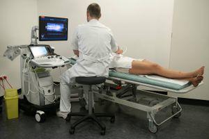 Regionerne er ikke kommet i mål på brystkræftområdet, så nu skal Sundhedsstyrelsen stå i spidsen for et arbejde, der skal løse problemerne.