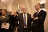 Dansk Folkepartis kulturordfører, Alex Ahrendtsen, kan sagtens grine sammen med Lars Hedegaard ved ferniseringen af den svenske kunstner Dan Parks værker. Men netop Hedegaard kan stjæle DF-stemmer ved et kommende valg. Arkivfoto: Charlotte de la Fuente