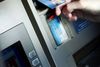 Det handler for de unge om bl.a. at se realistisk på økonomien og holde sig fra en "strudsestrategi", hvor man stopper med at tjekke netbanken og svare, når bankrådgiveren ringer, så snart der er overtræk på kontoen. Foto: Thomas Borberg/Polfoto