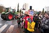 Lørdag var der stordemonstration i Aalborg mod regeringens tilgang. Nogle var utilfredse med minksagen, nogle var imod epidemiloven og andre igen var imod begge dele eller for noget helt tredje. (Foto: Henning Bagger/Ritzau Scanpix)