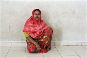 Hasinah binti Nor Mohammed slap fra Myanmar og brutale menneskesmuglere ved at gifte sig med en mand i Malaysia. Foto: Martin Gøttske