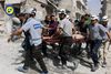 Intensiverede angreb mod Aleppo, Syrien, har resulteret i massiv vandmangel for millioner af mennesker, meddeler FN lørdag. Foto: Syrian Civil Defense White Helmets via AP