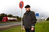 Lederen af Udlændingekontrolafdelingen i Padborg. Palle Linné, og hans folk får med regeringens udspil nu flere muligheder for at foretage kontroller nord for grænsen, blandt andet her ved E45 grænseovergangen ved Frøslev.