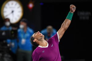 35-årige Rafael Nadal kan vinde Australian Open, 13 år efter at han sidst gjorde det. 
