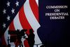 For mange vælgere er tv-debatten deres første møde med valgkampen. I august vurderede Clinton ifølge CNN, at af de 100 mio. amerikanere, der ventes at følge debatten, begynder de 60 mio. først nu for alvor at interessere sig for præsidentvalget. Foto: Mary Altaffer/AP