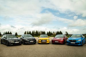 Finalefeltet tæller bl.a. markedets bedste elbil, en designlækker minibil og hele to BMW’er. 