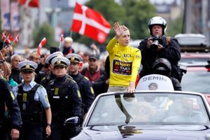 Søndag gør Jonas Vingegaard comeback efter sin samlede sejr i Tour de France og skal i den kommende tid begynde at analysere, hvordan han forbereder sig bedst muligt til titelforsvaret næste sommer. En dansk veteran har et godt råd.