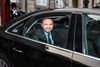 Fødevareminister Dan Jørgensen (S) i sin nye ministerbil.