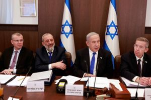 Med Benjamin Netanyahu tilbage som israelsk leder er det krystalklart, at fascister og racister er i magtens centrum i Jerusalem, og det er tid til at se disse realiteter i øjnene, mener Mogens Lykketoft. Palæstina.Arkivfoto: Pool  