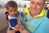 Alan Henning fik halsen skåret over. Hans ven i Aid4Syria har siden støttet ekstremister på Facebook. Arkivfoto: AP
