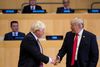 Boris Johnson og Donald Trump har tilsyneladende skabt en god forbindelse i Johnsons første tid som premierminister. De to mødtes allerede i 2017, da Johnson var udenrigsminister.Arkivfoto: Brendan Smialowski/Ritzau Scanpix