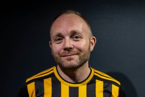 I februar skal Aarhus Fremad spille pokalkvartfinale mod FC Nordsjælland. En masse uheldige omstændigheder gør, at kampen skal rykkes ud af byen.