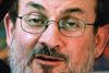 ”De sataniske vers” betød en radikal ændring af Salman Rushdies liv. Året efter udgivelsen nedkaldte ayatollah Khomeini en fatwa over forfatteren, der måtte gå under jorden og igennem det næste tiår leve i skjul omgivet af livvagter. Men som Salman Rushdie selv har sagt det: »Sproget og fantasien må ikke spærres inde, for så dør kunsten og sammen med den en lille smule af det, der gør os til mennesker.«