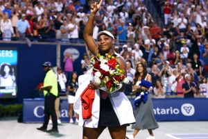 Serena Williams bar følelserne uden på tøjet, da hun natten til torsdag tog afsked med Toronto.