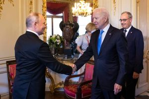 Onsdag mødtes Vladimir Putin og Joe Biden i Geneve. Det eneste, de stort set kunne blive enige om, var - at de er uenige om stort set alle væsentlige spørgsmål på den internationale scene. Foto: Peter Klaunzer/AFP