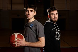 Brødrene Liam og Noah Churchill er vokset op med basketball. Og de har altid vidst, at de en dag ville stå over for hinanden under kurven.