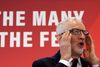 - Trump forsøger at blande sig i det britiske valg for at få sin ven Boris Johnson valgt ind, skriver Corbyn på Twitter. Foto: Henry Nicholls/Reuters