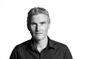 Politiet får ofte kritik for ikke at gøre nok. Det er helt uberettiget, tænker jeg, efter at jeg forleden fandt min bil uden plader og med et stort orange klistermærke i vinduet.