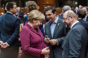 Angela Merkel og Martin Schulz i samtale da Schultz var formand for EU-Parlamentet. Foto: Geert Vanden Wijngaert/AP