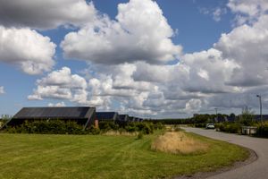Kommunernes tilsyn med almene boligforeninger bliver både styrket via indsatser fra staten og kommunernes fælles organisation KL.