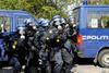 Politiet holder øvelse i Varde bl.a. med involvering af en et stort antal elever fra Politiskolen. Arkivfoto Holger Bundgaard