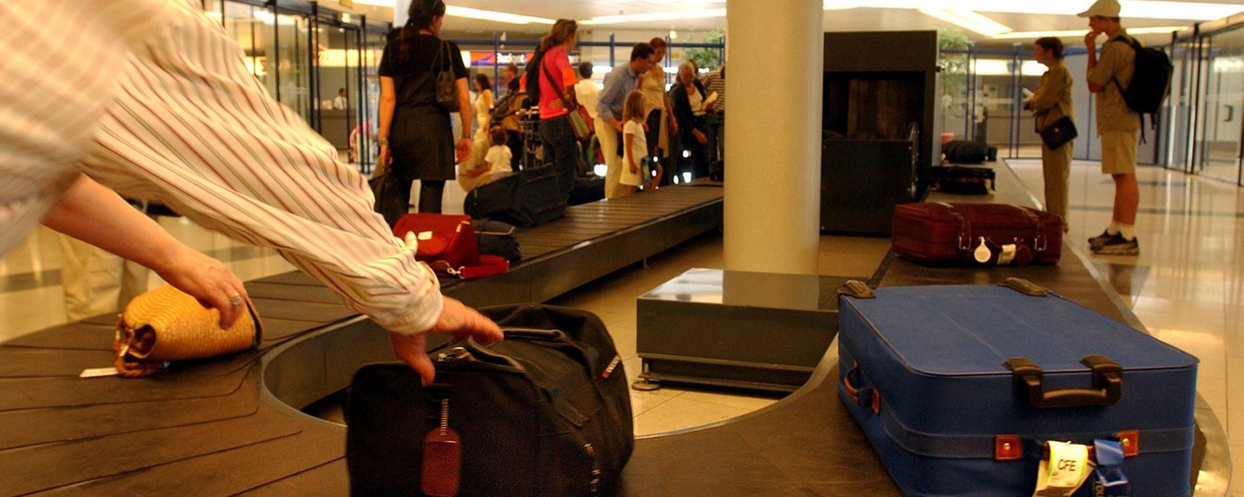 Antologi undertøj Faktura Sådan overlever kufferten flyveturen