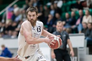 Bakken Bears vandt 87-66 ude over Team FOG Næstved og er atter dansk mester i basketball.