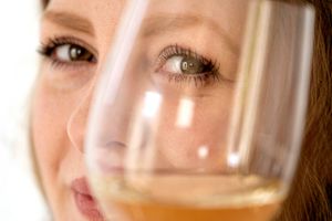Verdensmesterskabet for sommelierer afholdes hvert tredje år, og danske Nina Højgaard Jensen kan for anden gang i træk kalde sig verdens næstbedste sommelier. Men hvordan man bliver så dygtig til at smage? 