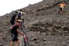 De vulkanske bjerge tæt på Playitas er udfordrende for selv veltrænede mountainbikeryttere, men der kan også cykles i mindre krævende terræn. Foto: Mogens Hansen