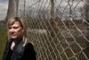 Tina Schjødt og hendes kollegaer fik i februar flyttet deres arbejdsplads til Gudrunsvej i Gellerup. Efterfølgende har de bl.a. oplevet hærværk, og Tina Schjødt er blevet overfaldet. Foto: Cécile Smetana