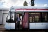 »Det er bedre, end jeg havde forestillet mig,« lyder førstehåndsindtrykket fra direktør Claus Rehfeldt Moshøj, Aarhus Letbane I/S, efter en prøvetur i Tyskland i et af de letbanetog, som fra næste år skal køre rundt i Aarhus. Foto: RUne Aarestrup Pedersen