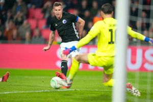 FCK smed en 3-1-føring og endte med at spille 4-4 med PSV i den første ottendedelsfinale i Conference League.