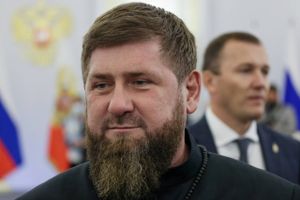 Private militære virksomheder er nødvendige, mener Ramzan Kadyrov, der lovpriser brutal russisk privathær.
