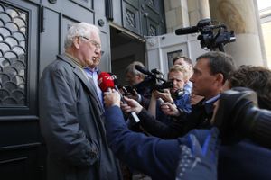 Bent Jensen-foreningen vil samle mindst 200.000 kroner ind til den dømte historiker. 