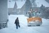 Bornholmerne blev allerede lørdag advaret om, at op mod 60 cm sne kunne falde i løbet af ugen. Foto: Scanpix/Pelle Rink