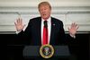 Donald Trump under et pressemøde fra Det Hvide Hus mandag. Foto: AP/Evan Vucci