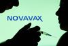 EU godkendte coronavaccinen fra Novavax mandag. Sundhedsstyrelsen har endnu ikke truffet en beslutning om, hvorvidt den nye vaccine skal indgå i det danske vaccinationsprogram. Arkivfoto: Dado Ruvic/Reuters/Ritzau Scanpix.