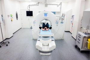 Lungekræft er nu den største kræftsygdom i Danmark, viser ny rapport. Kun hver fjerde er i live efter fem år.