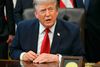 Trump kaldte i sidste uge Irans ledere afskum og sagde, at han troede, at våbenhvilen var ovre. Men han lod en dør stå på klem for fortsatte forhandlinger. Foto: Asul Loeb/AFP