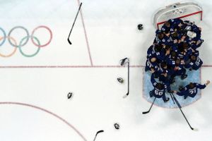 Ved OL i 1988 og 2006 vandt Finland sølv, men søndag snuppede den stolte ishockeynation guldet i Beijing.