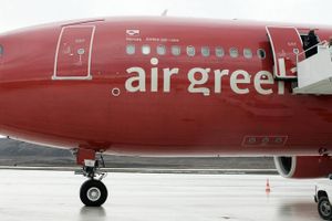 Air Greenlands eneste langdistance passagerfly måtte tirsdag ændre planer, da flyet var på vej mod Kangerlussuaq. 