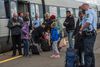 Toget skulle være ankommet fra Hamburg til Københavns Hovedbanegård, men har været forsinket på grund af politiets arbejde.