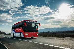 Til august begynder en 12.000 km lang busrejse fra Istanbul til London, og der er 30 pladser til salg. Man skal dog have en solid rejseopsparing for at sikre sig et sæde i bussen. 