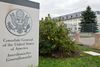 Det amerikanske konsulat i Frankfurt huser en særligt sikret afdeling, hvor kun medarbejdere fra CIA og andre amerikanske efterretningstjenester kan komme ind. Arkivfoto: Boris Roessler/AP