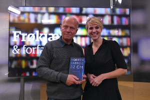 I ugens udgave af ”Frøkjær og forfatterne” fortæller Morten Sabroe om sin roman ”32 centimeter”, men mest af alt om impotens og mænds skrøbelige seksualitet. 