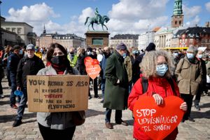 Der er ofte tale om »meget komplicerede« sager, når flygtninge fra f.eks. Somalia og Syrien udvises fra Danmark. Alligevel er kun et mindretal af Udlændingestyrelsens sagsbehandlere på asylområdet jurister. Det viser en opgørelse efter flere uger med hård kritik af styrelsens udvisninger.