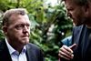 Lars Løkke Rasmussen med sin særlige rådgiver Mikael Børsting under Folkemødet i Allinge på Bornholm i weekenden.