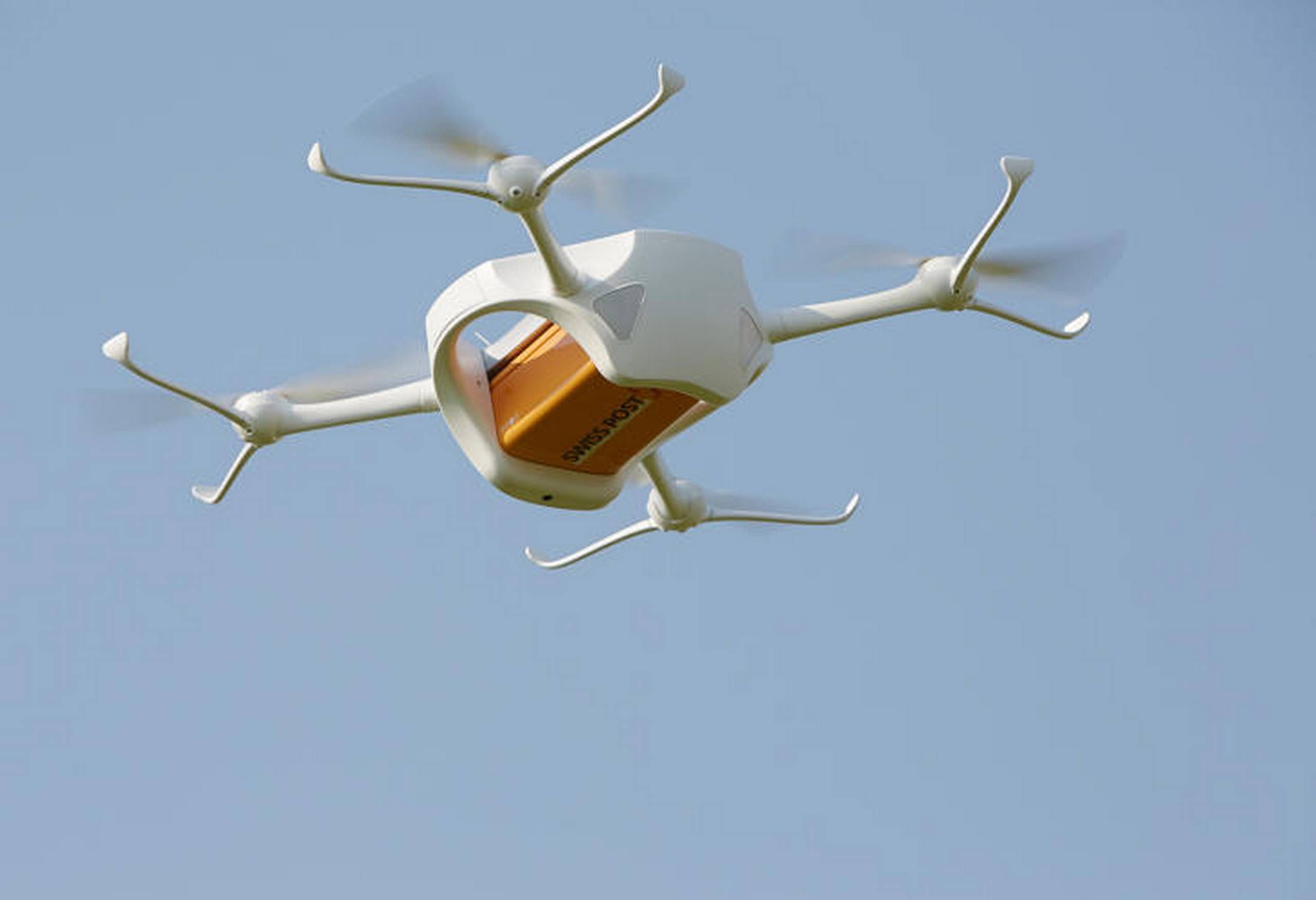 Er det en Er det et Nej... er en drone, der truer flysikkerheden