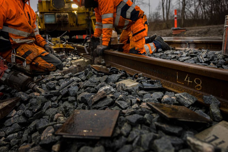 Når der skal etableres ny kollektiv trafik, skal det helst være på skinner, mener nogle. Andre betegner de letbaner, man har bygget i Aarhus, Odense og København, som en regulær økonomisk katastrofe.