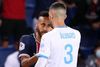 Søndag endte det i karambolage mellem Neymar og Marseilles spanske Álvaro González. Foto: Franck Fife/Ritzau Scanpix